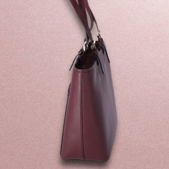 JET SET TRAVEL TOTE BY MICHAEL KORS - Picture 3 of 5